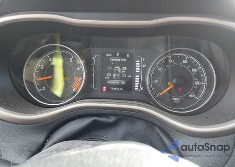 2015 Jeep Cherokee Latitude from USA, damaged, VIN 1C4PJMCS9FW583805